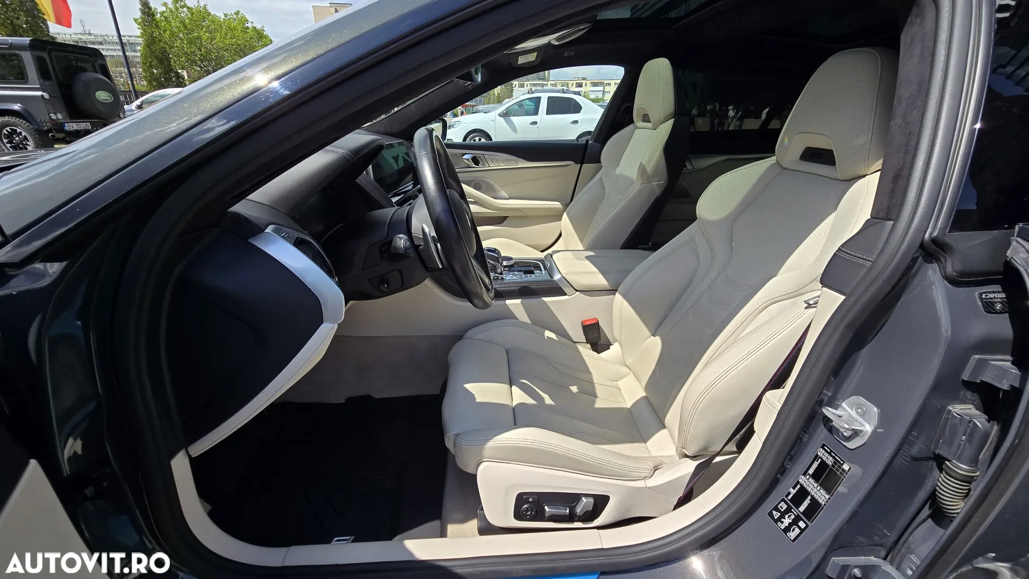 BMW M8 M850i xDrive AT - 15