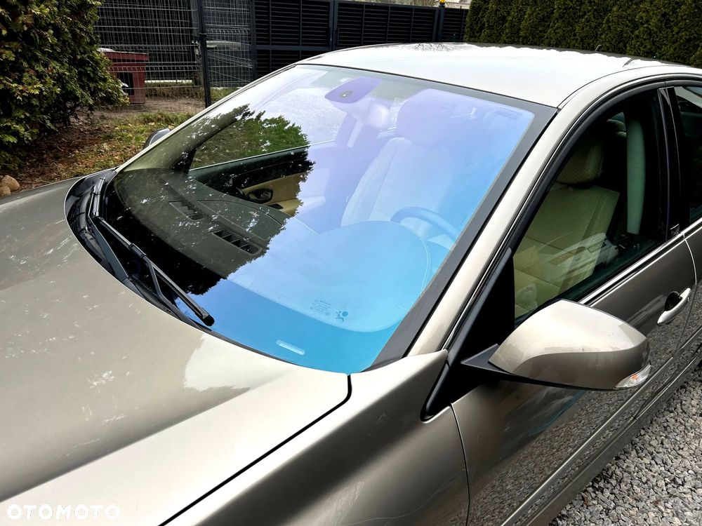 Renault Laguna dCi 110 FAP EDC Paris - 13