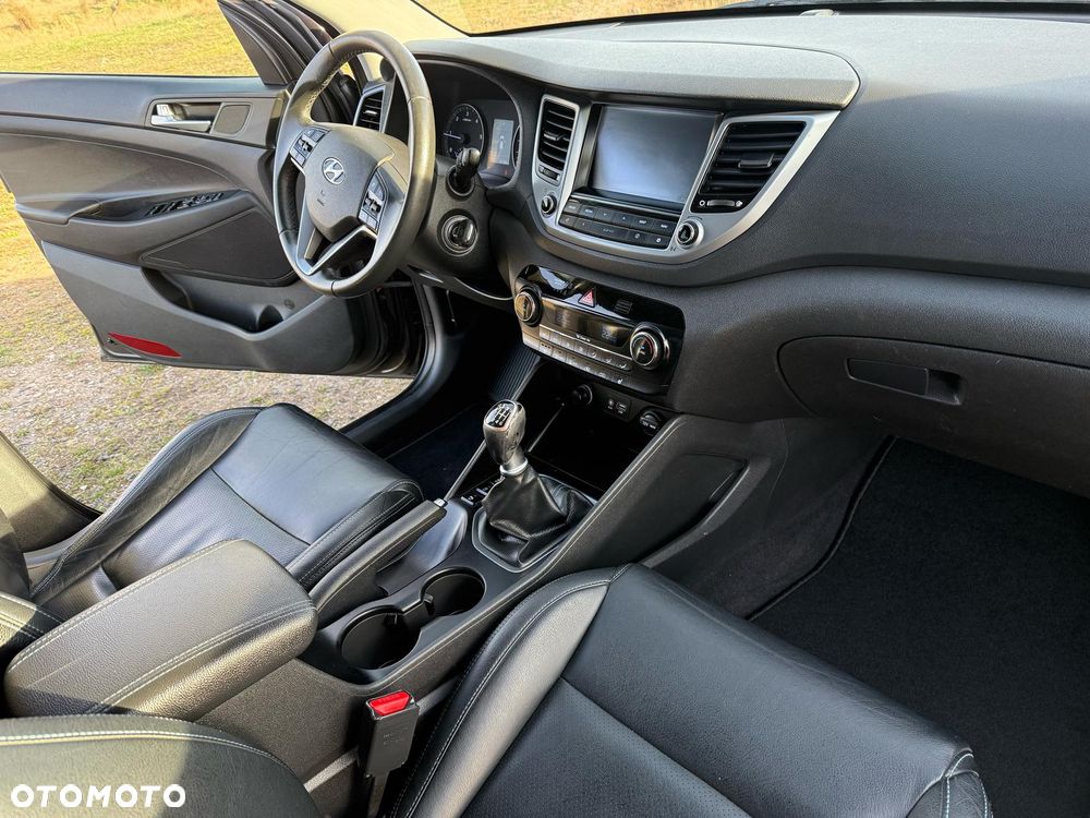 Hyundai Tucson blue 1.7 CRDi 2WD Style - 7