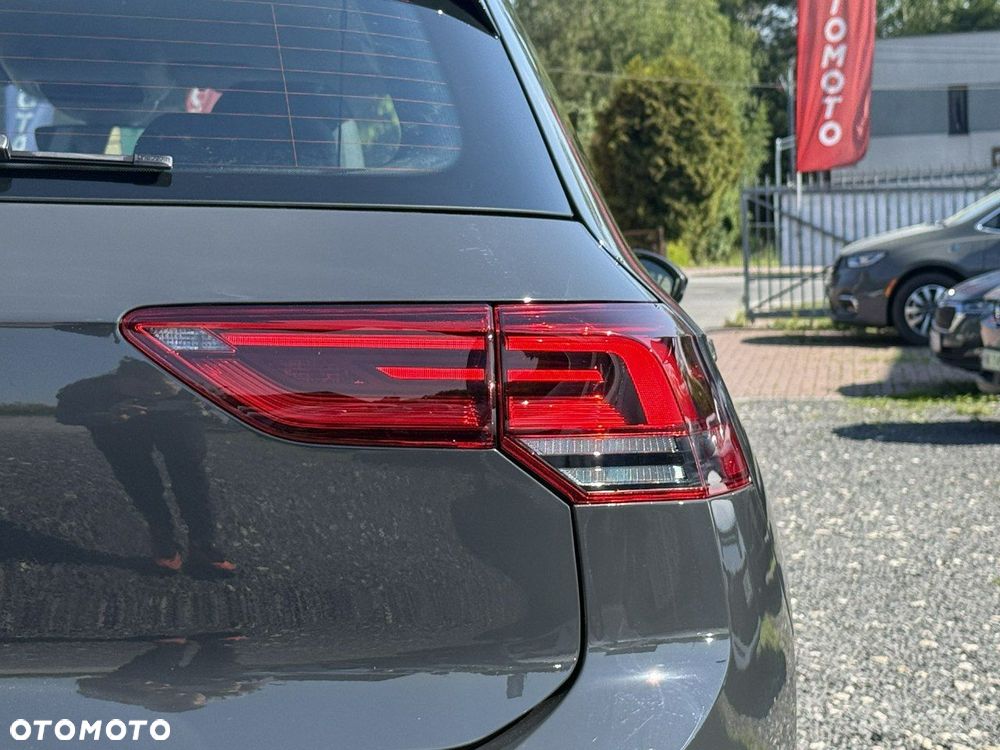 Volkswagen Golf 1.0 TSI - 9