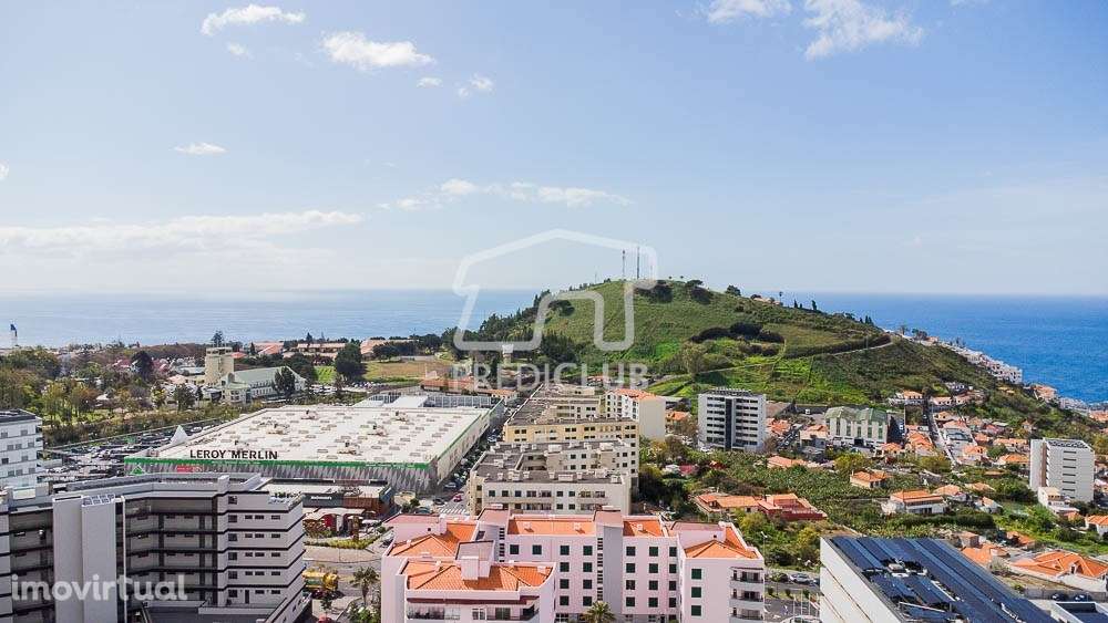 Apartamento T2 - Amparo / Funchal - Grande imagem: 3/25