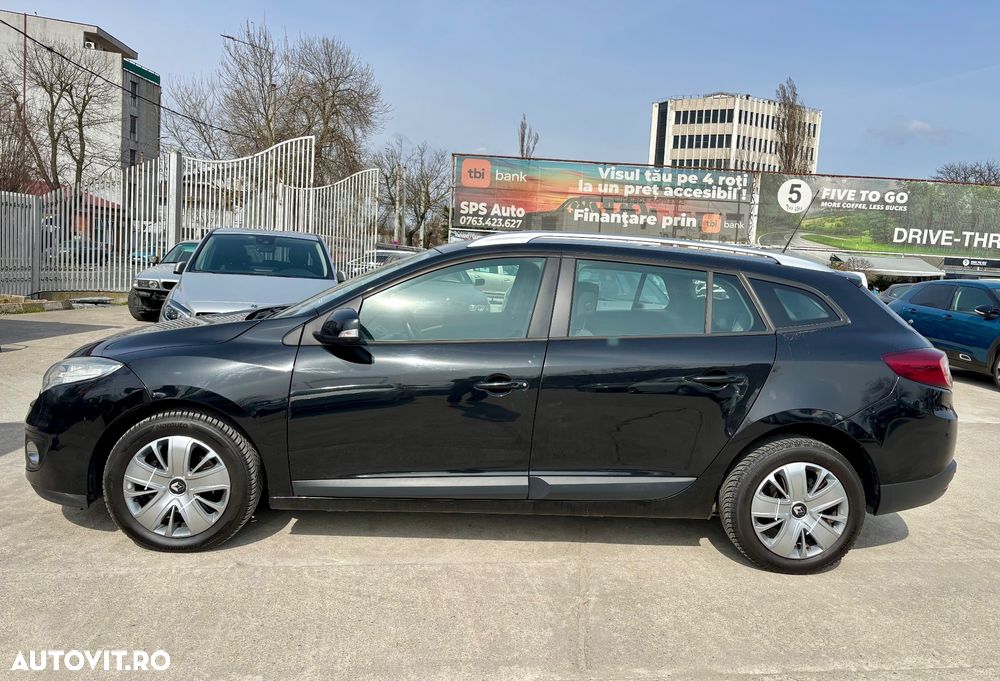 Renault Megane 1.5 dCi Expression - 8