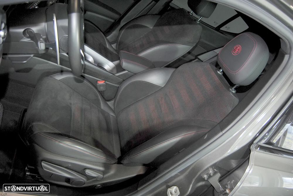 Alfa Romeo Tonale 1.3 Plug-In Hybrid Veloce e-AWD - 23