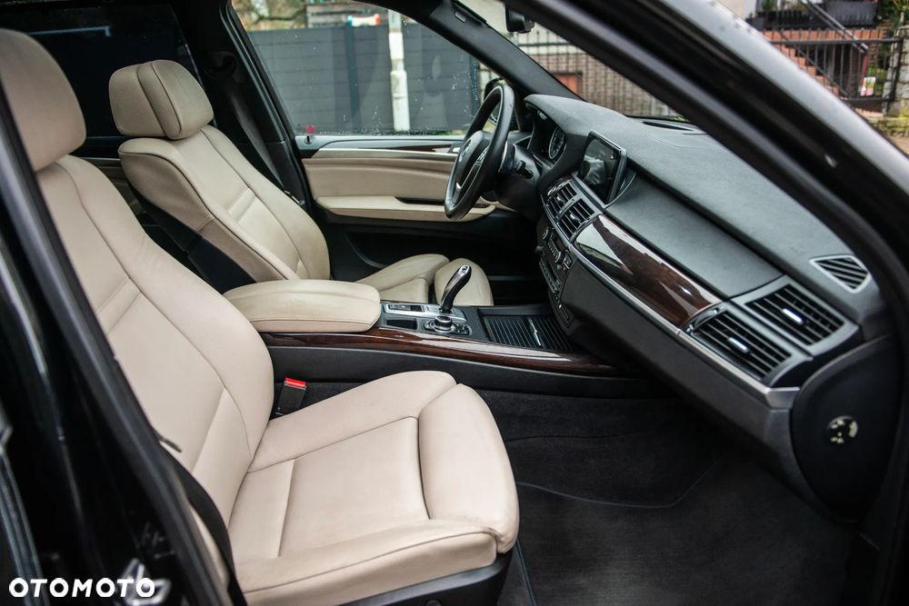 BMW X5 xDrive30d - 28