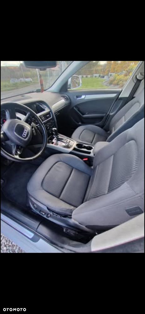 Audi A4 Avant 2.0 TDI Multitronic - 9