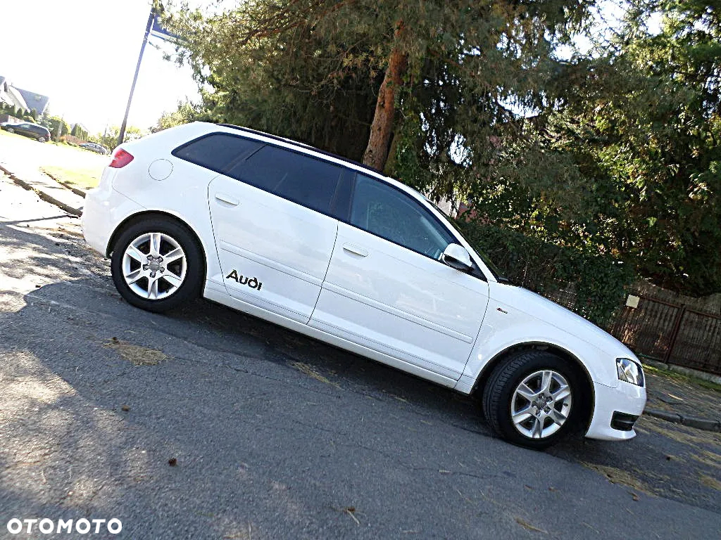 Audi A3 Sportback 1.6 Ambition - 6