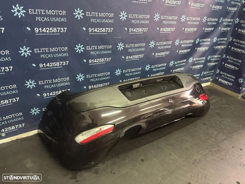 Parachoques traseiro usado FIAT GRANDE PUNTO - 1