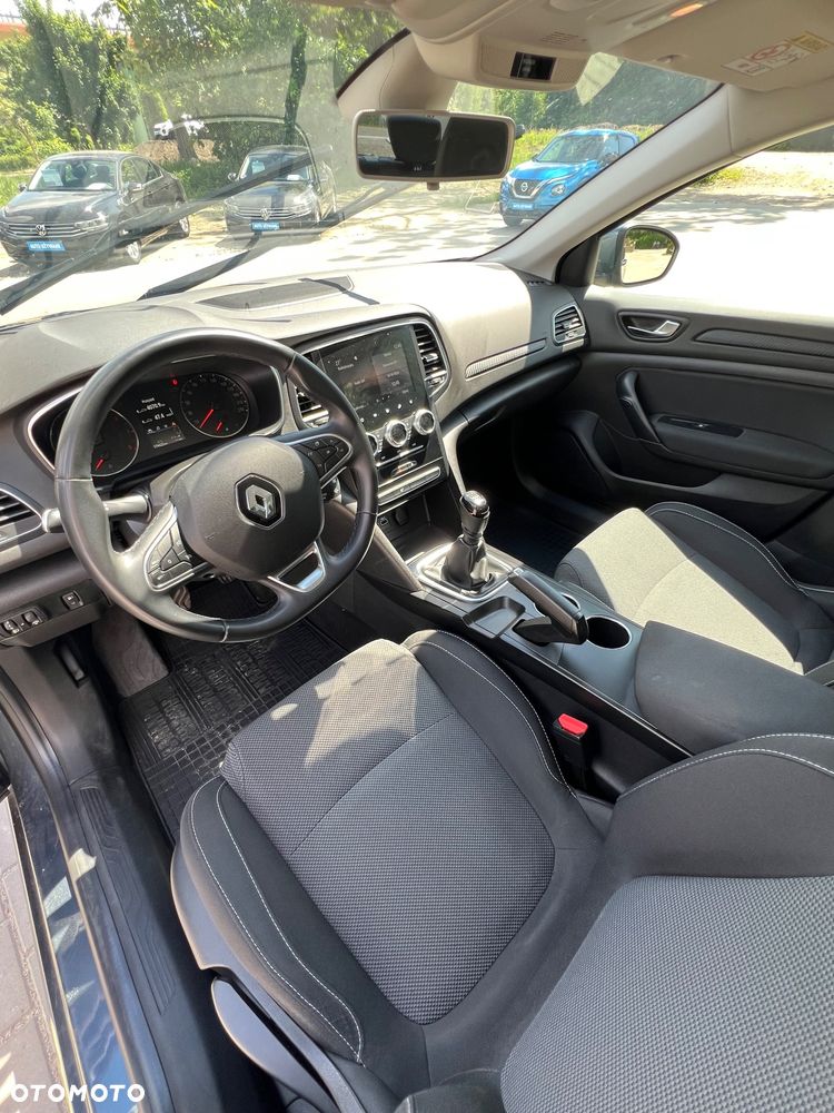 Renault Megane 1.3 TCe FAP Zen - 9