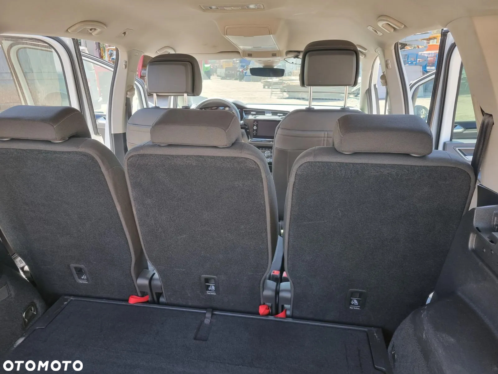 Volkswagen Touran 2.0 TDI SCR (BlueMotion Technology) DSG Highline - 9