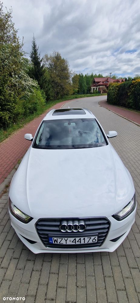 Audi A4 Avant 2.0 TDI DPF multitronic Attraction - 4