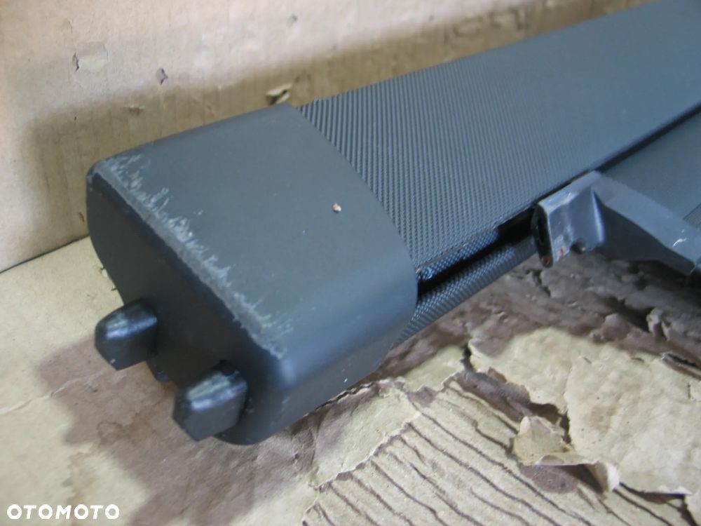 roleta bagaznika audi A4 B8 8K9863553 oryginal czarna - 5
