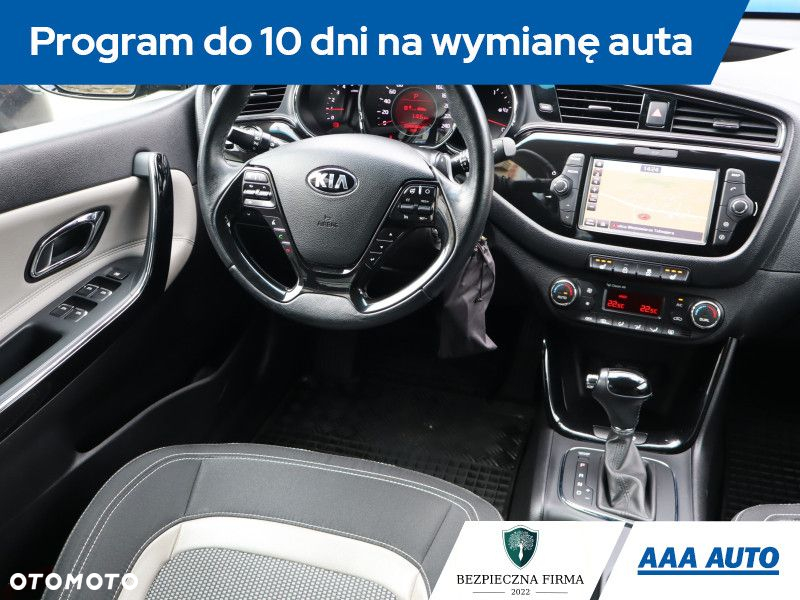 Kia Ceed - 8