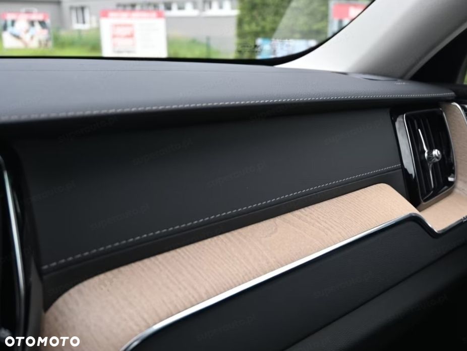 Volvo ES90 - 13