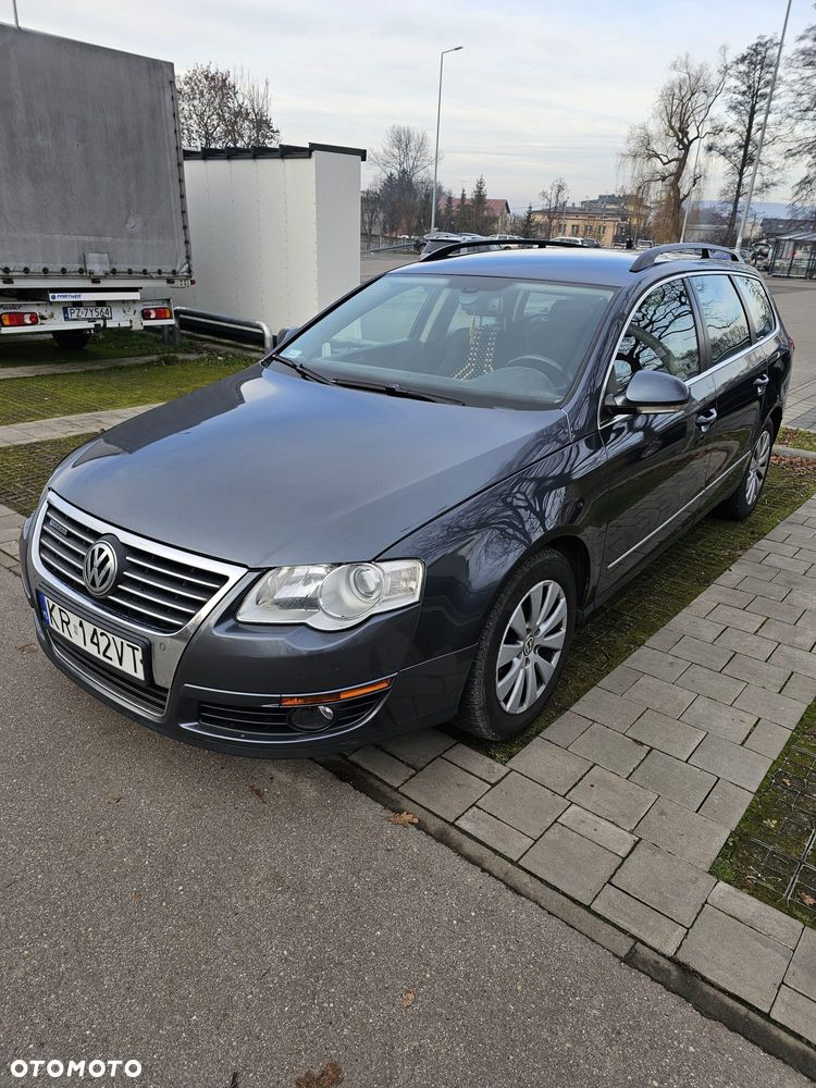 Volkswagen Passat 1.9 TDI DPF BlueMotion - 3