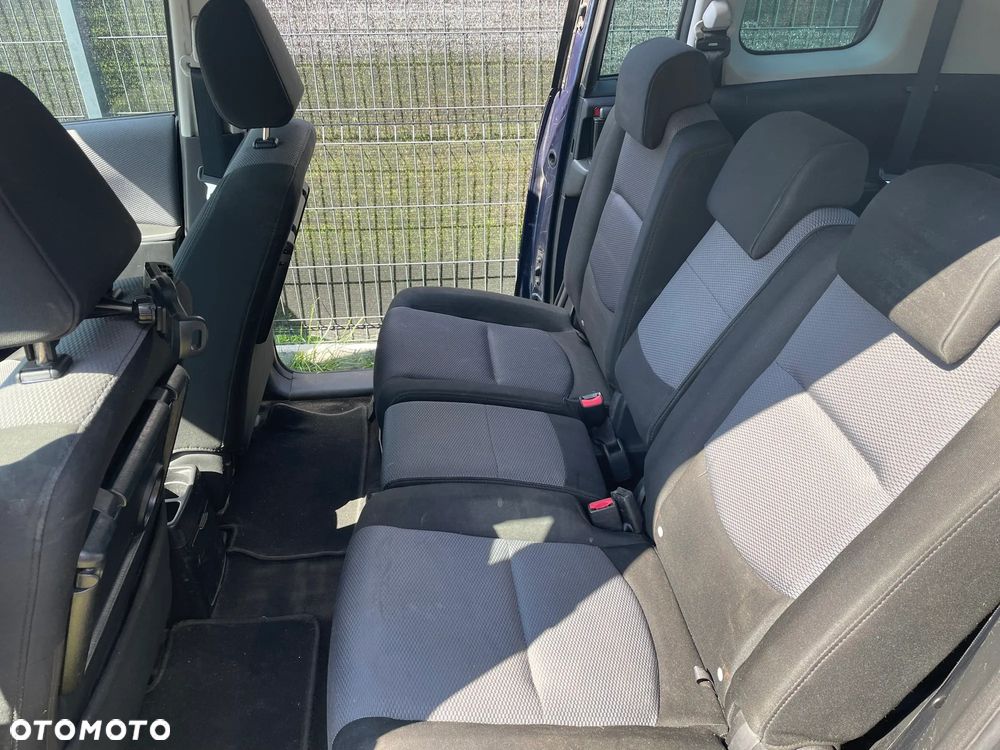 Mazda 5 2.0 Exclusive - 6