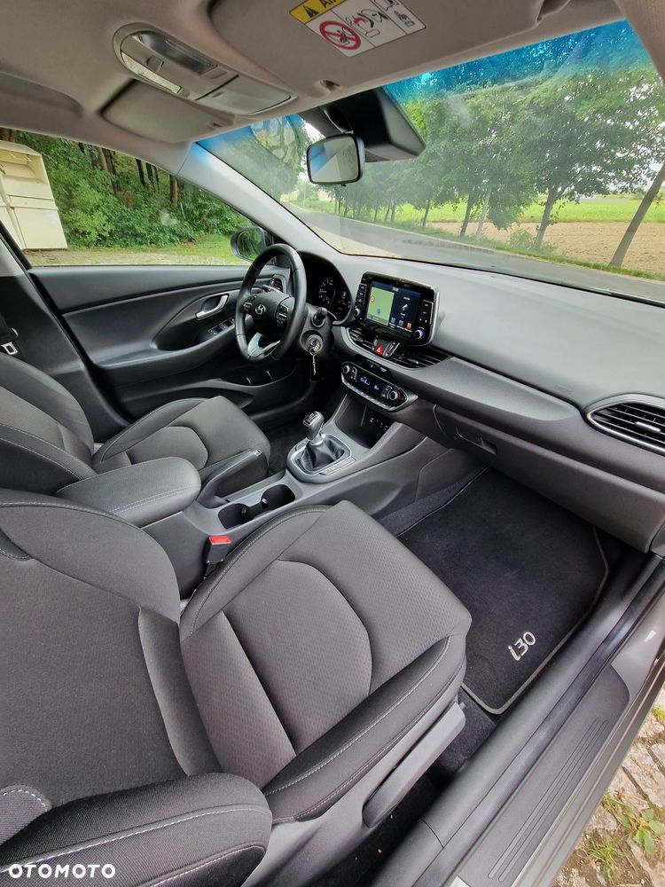 Hyundai i30 1.4 T-GDI Premium - 13