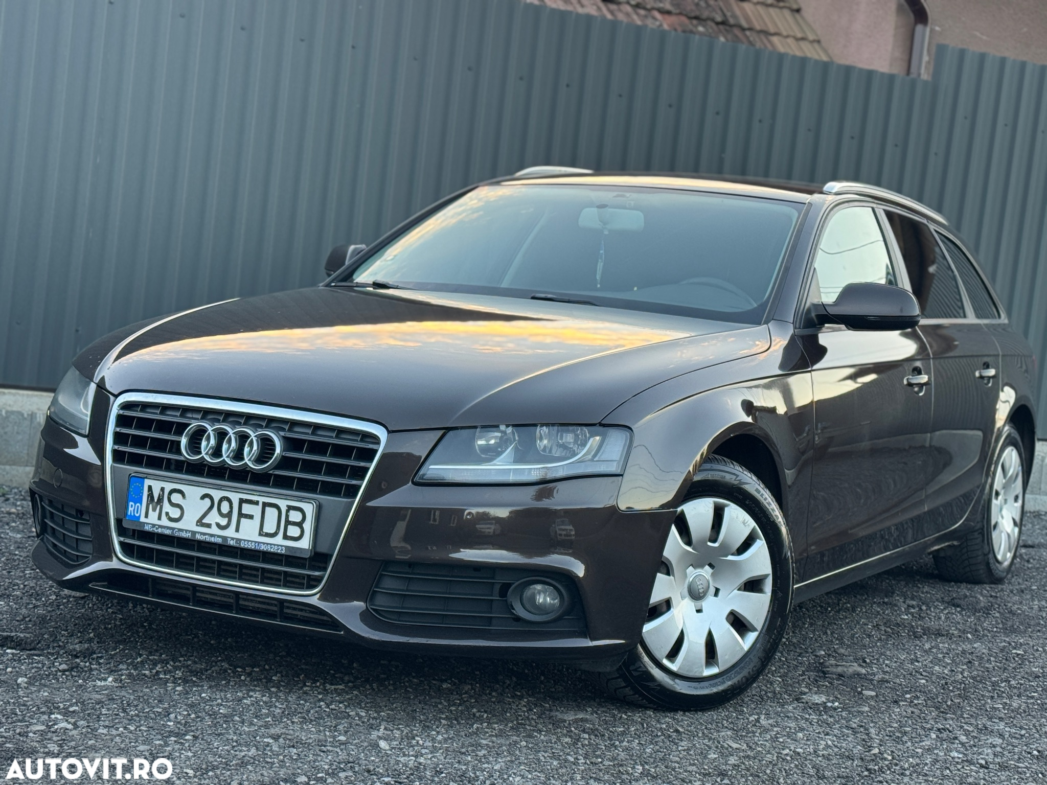 Audi A4 2.0 TDI Multitronic Avant - 34