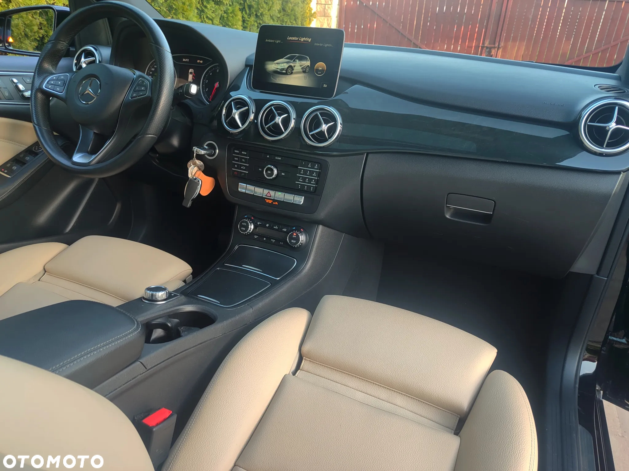 Mercedes-Benz Klasa B 250 4Matic 7G-DCT - 29