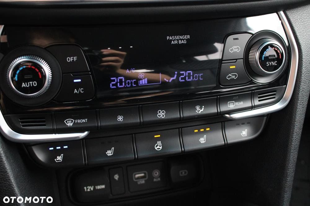 Hyundai Santa Fe - 27
