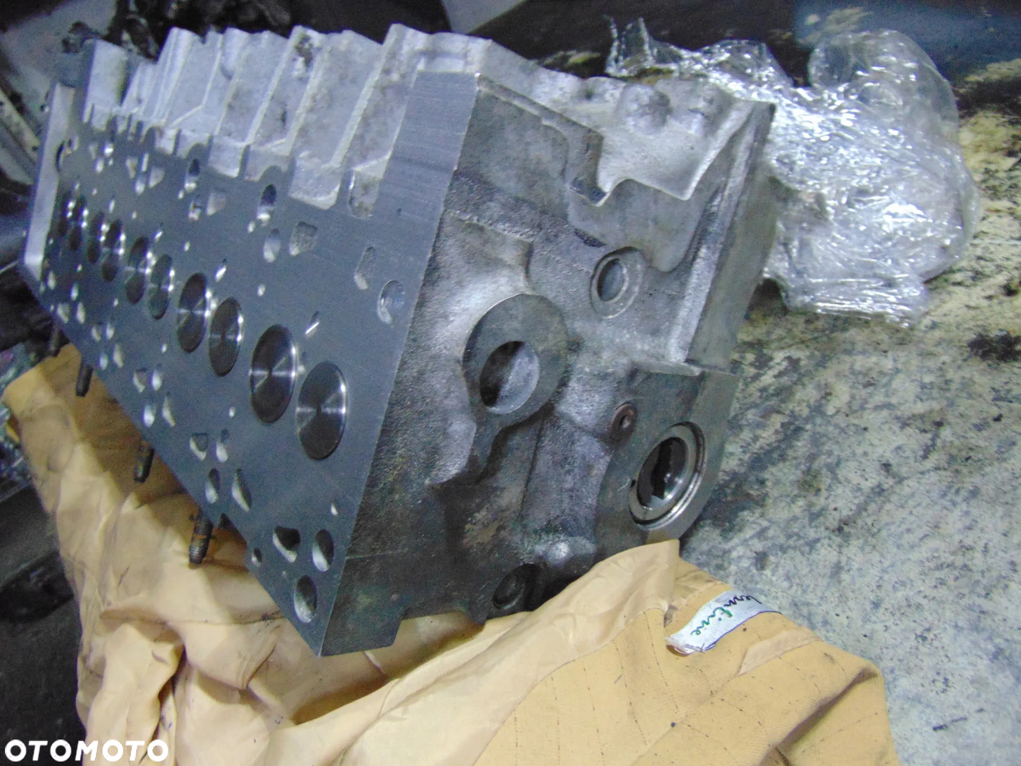 Głowica po regeneracji VW Phaeton/Tuareg 5,0 v10 Cena sztuka lewa/prawa strona (panewki na wzór szklanki w gratisie ) R070103373A - 10