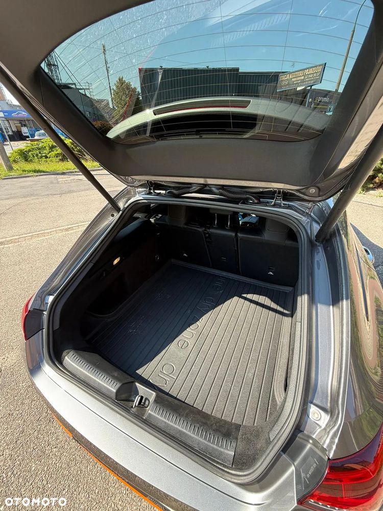 Mercedes-Benz CLA 200 7G-DCT - 15