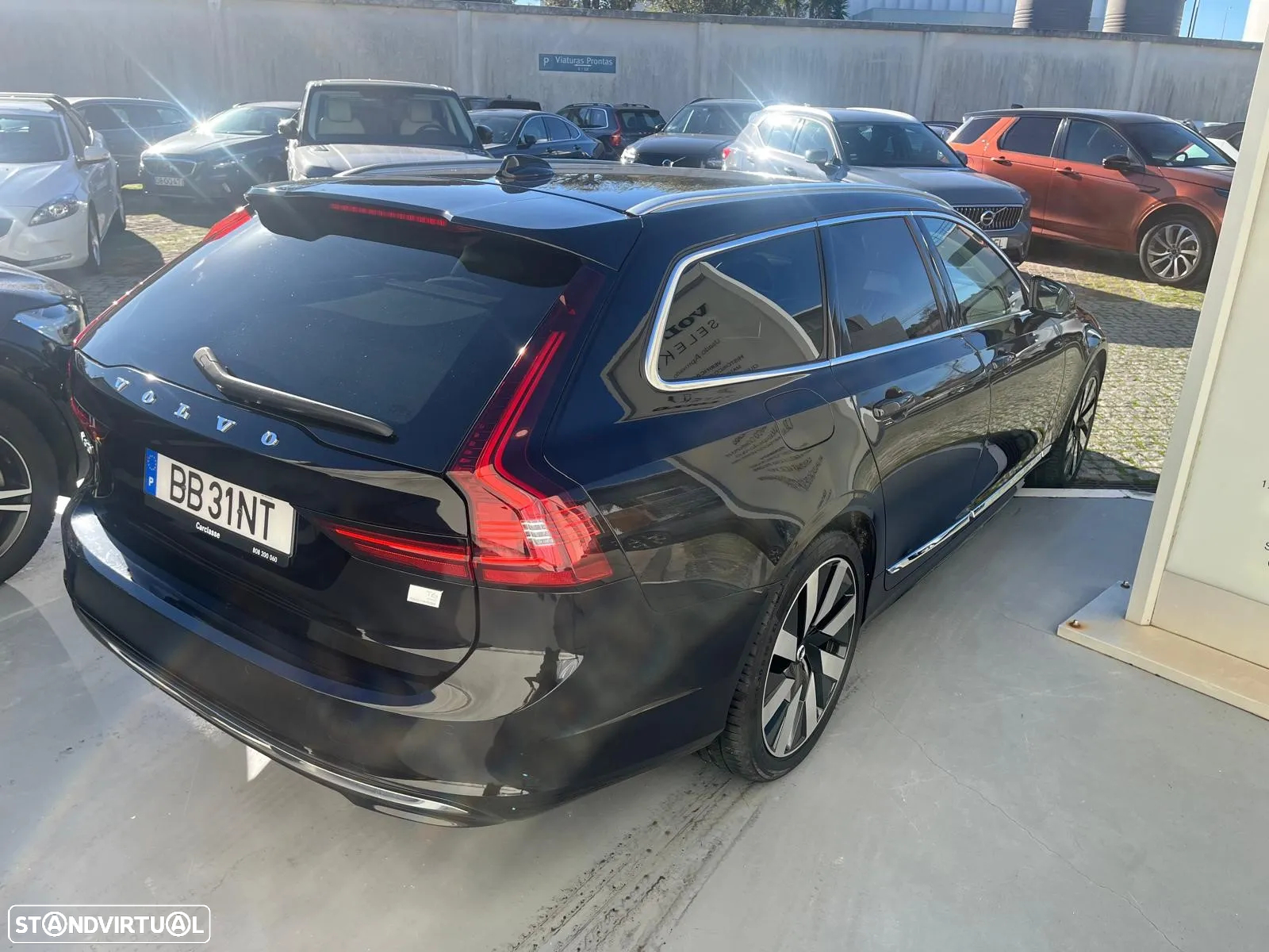 Volvo V90 2.0 T6 PHEV Core AWD - 11