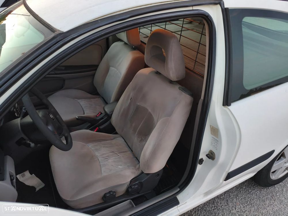 Nissan Almera 2.2 Di Elegance - 8