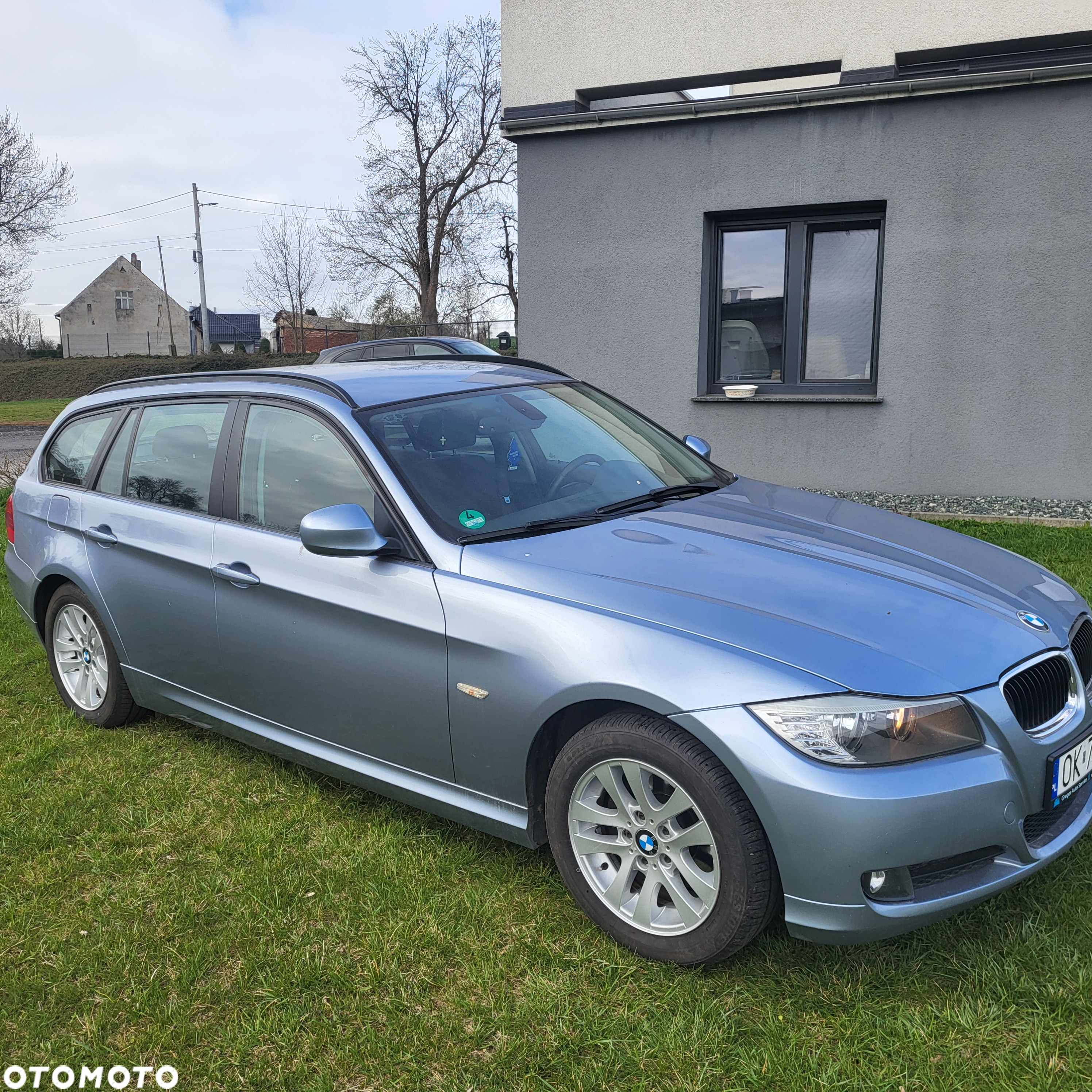 BMW Seria 3 318i - 10