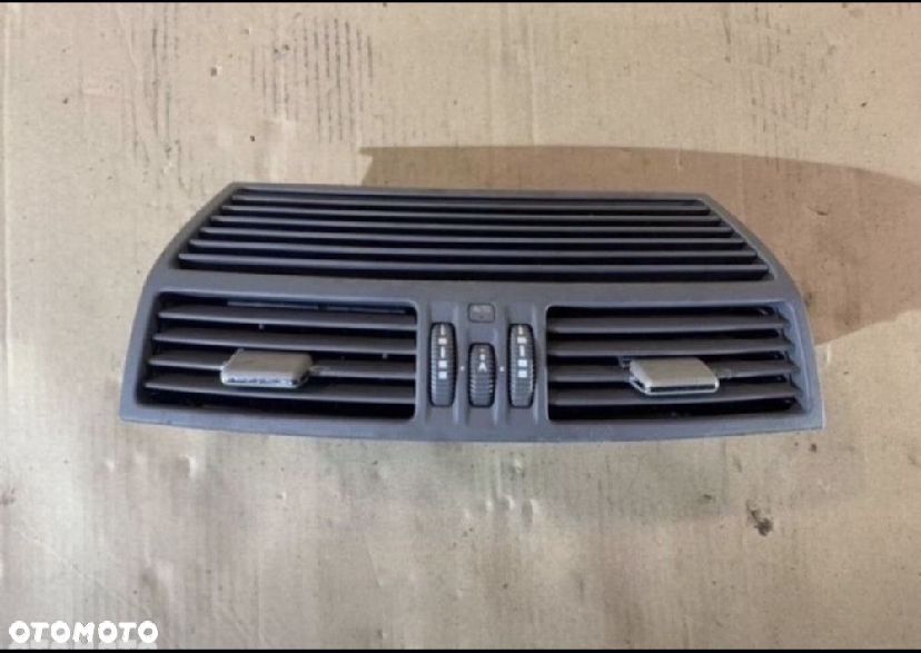 2208300554 kratka nawiewu mercedes s w220 lift - 1