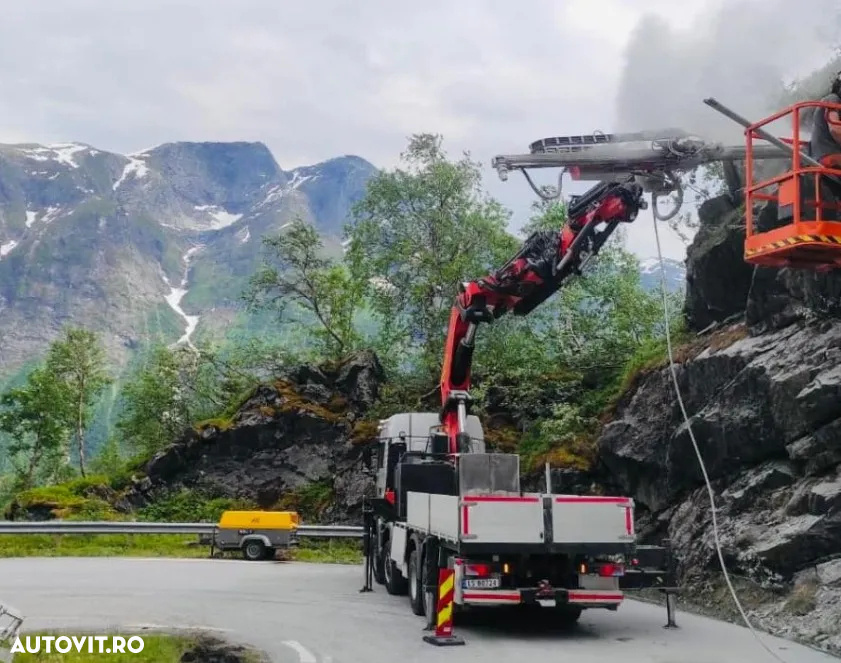 MAN TGS 41.480 / 8X6 / CUTIE + HDS PALFINGER PK 92002-SH F + FLY JIB 170 E / REACH 34 M / ÎNCĂRCARE MAX. 26.000 KG / RADIOCOMANDĂ / 5 SUPORTURI / 7 FUNCȚII / FULL SERVICE MAN / FULLINGER - 9