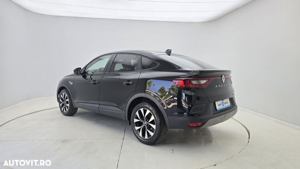 Renault Arkana E-TECH 145 Evolution - 8