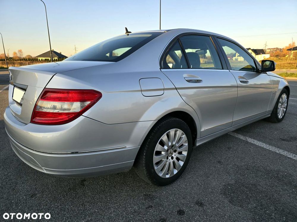 Mercedes-Benz Klasa C 180 Kompressor Avantgarde - 35