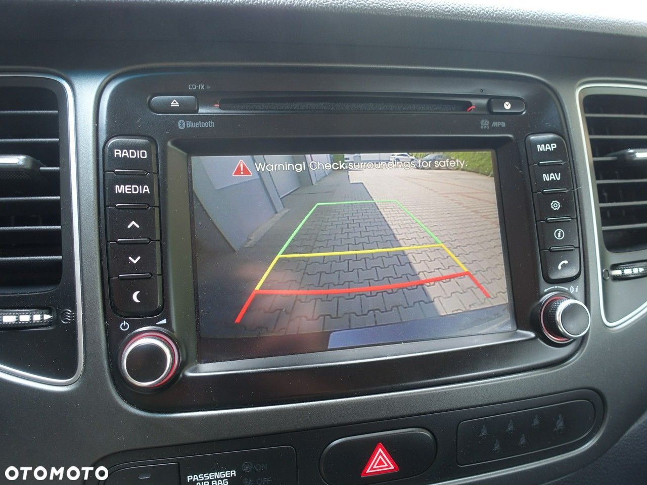 Kia Carens 1.6 GDI L 7os EU6 - 20