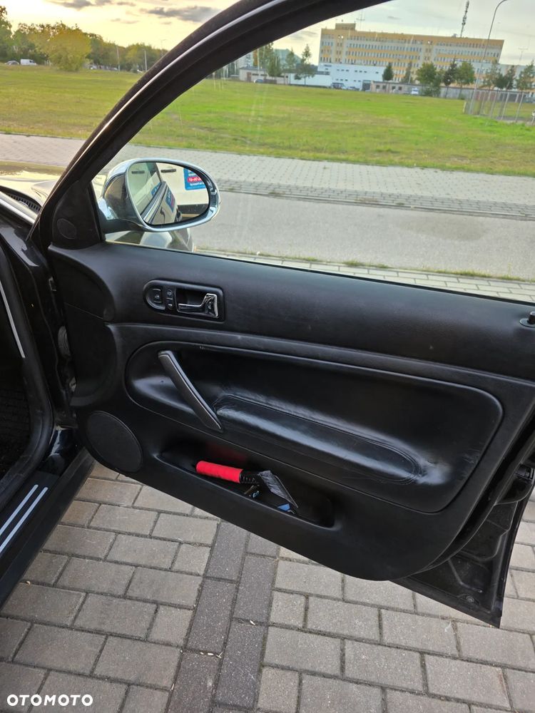 Volkswagen Passat - 23