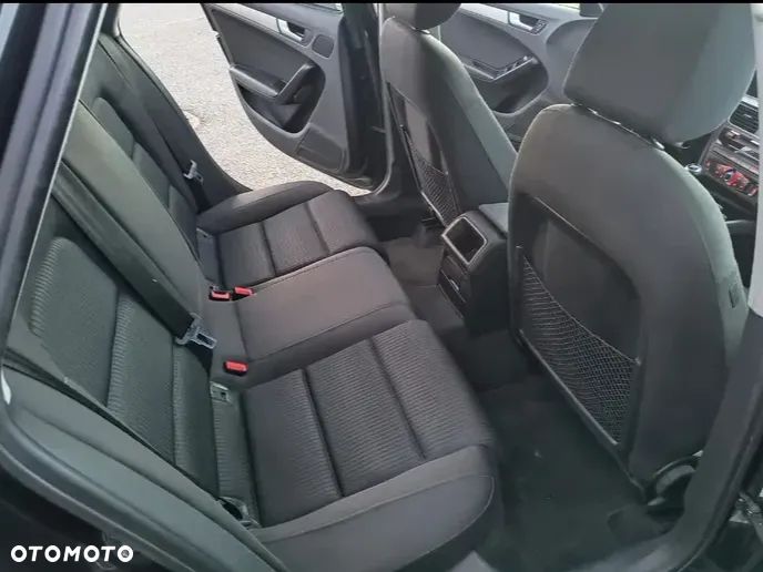 Audi A4 Avant 2.0 TDI DPF Ambiente - 14