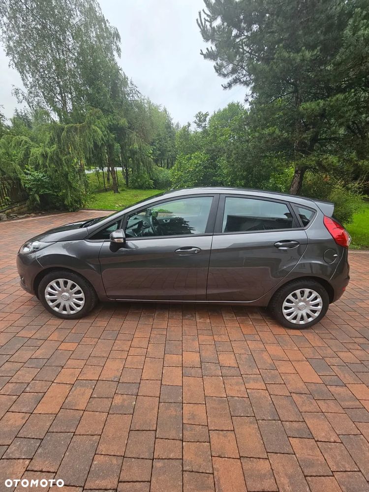 Ford Fiesta 1.4 Ghia - 6