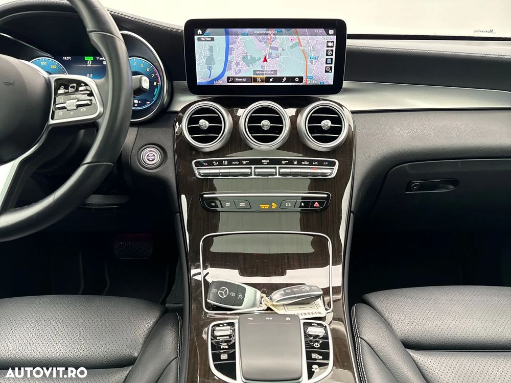 Mercedes-Benz GLC 300 e 4MATIC - 7