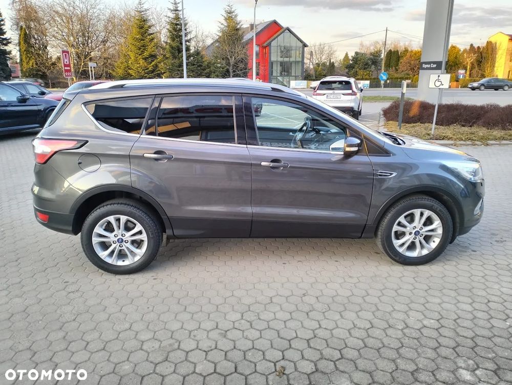 Ford Kuga - 6