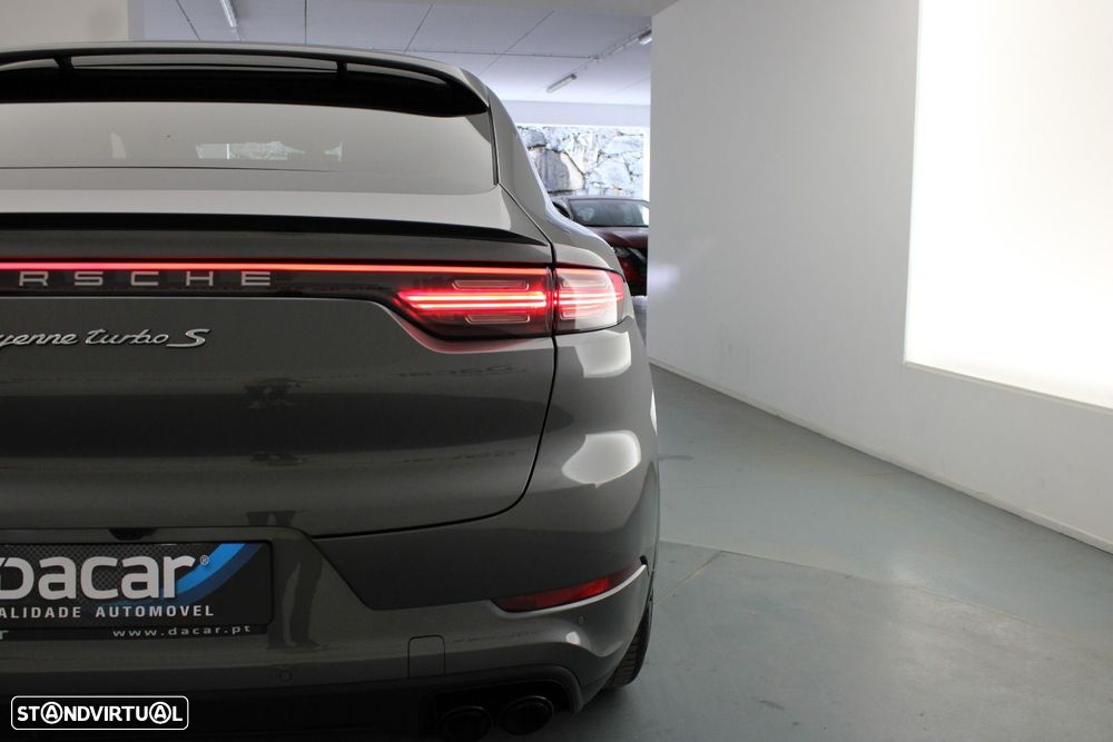 Porsche Cayenne Coupé Turbo S E-Hybrid - 54
