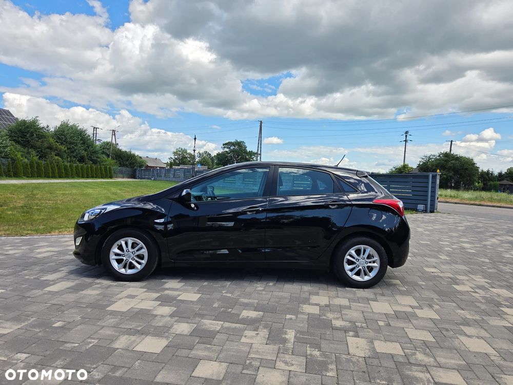 Hyundai i30 1.4 Style - 10