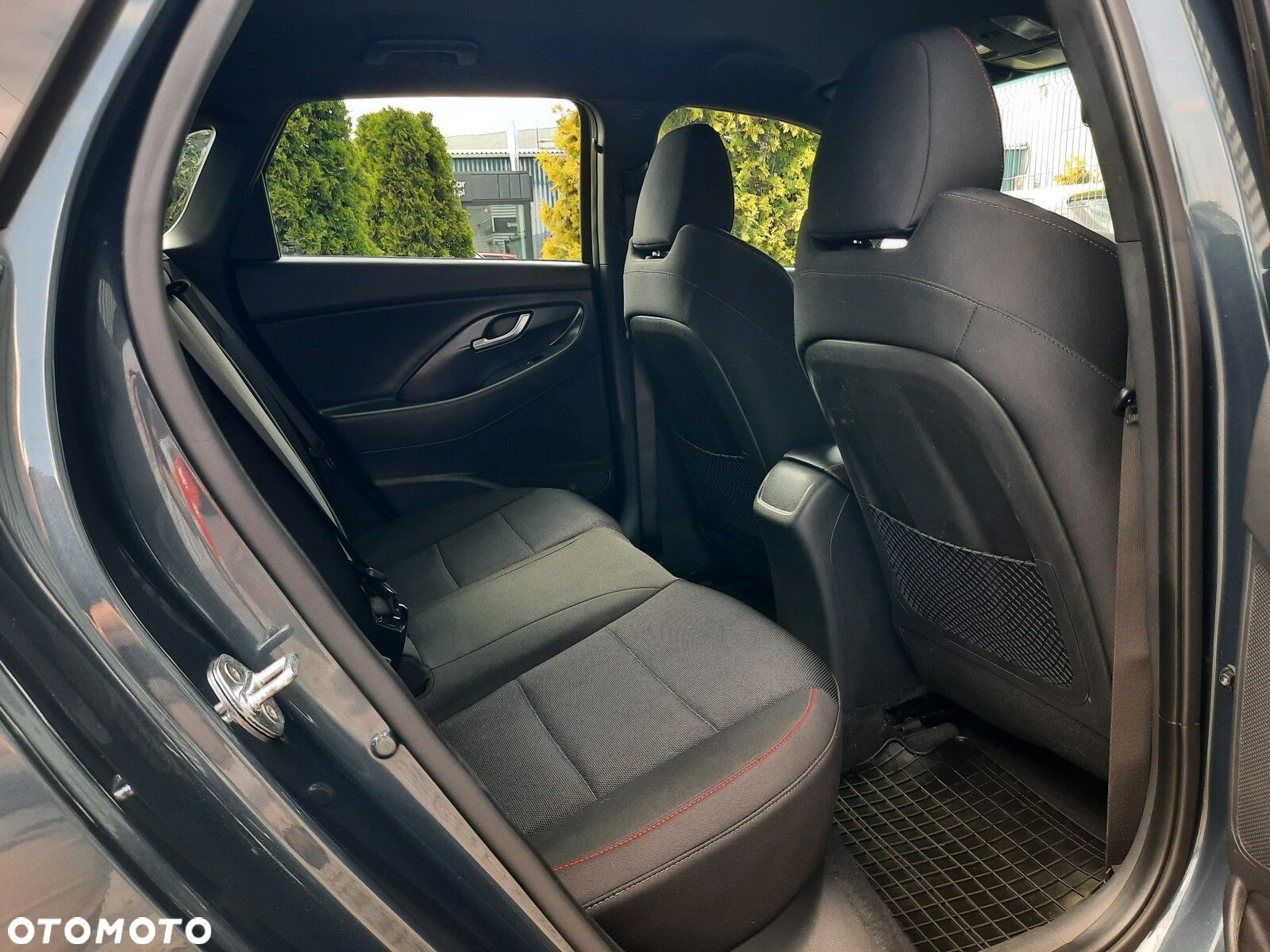 Hyundai i30 1.5 T-GDI 48V Executive - 12