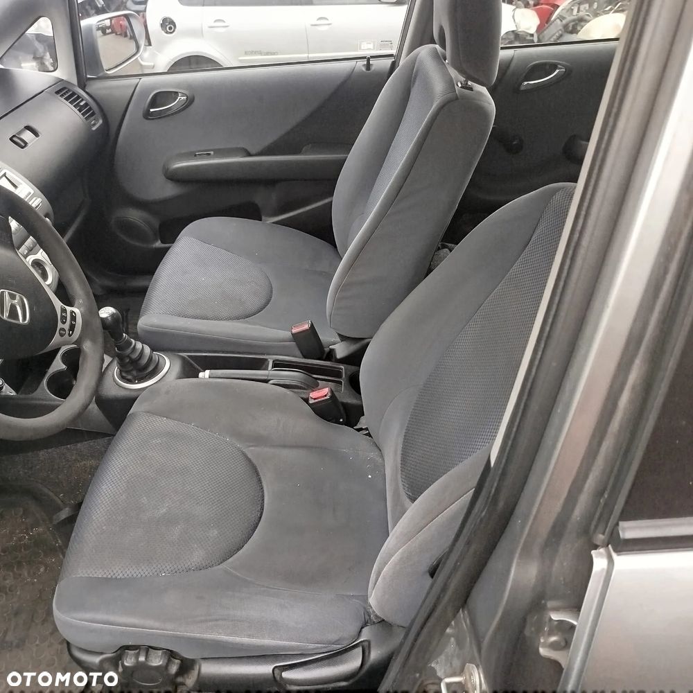 Honda Jazz na części . - 4