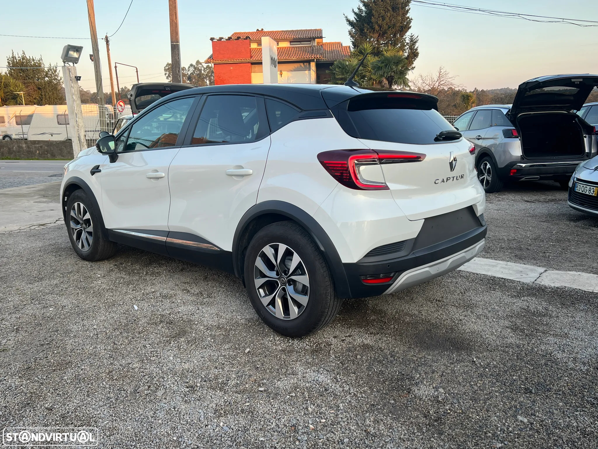 Renault Captur TCe 100 EXPERIENCE - 6