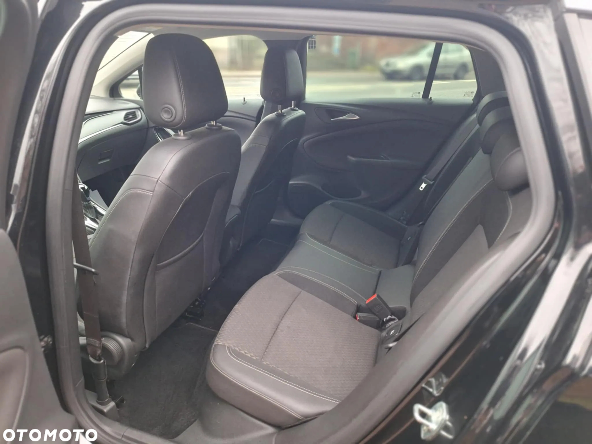 Opel Astra 1.6 CDTI Automatik Sports Tourer Active - 16