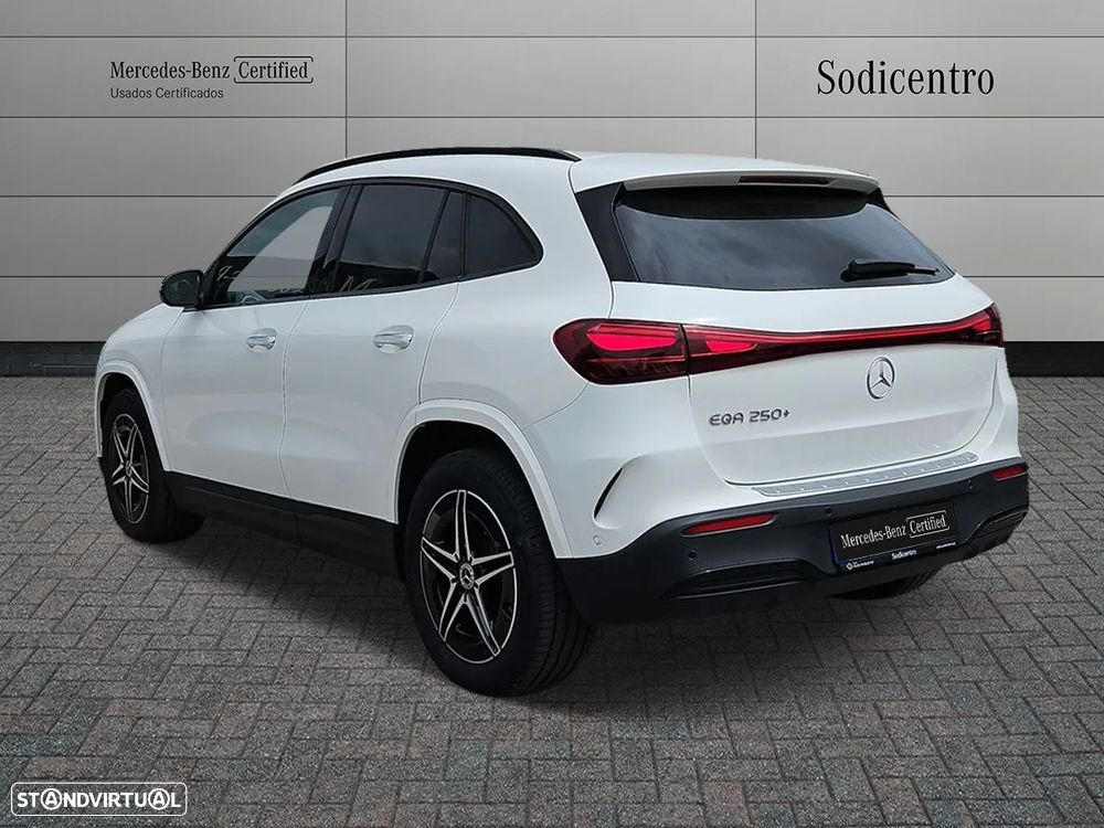 Mercedes-Benz EQA 250+ AMG Line - 8