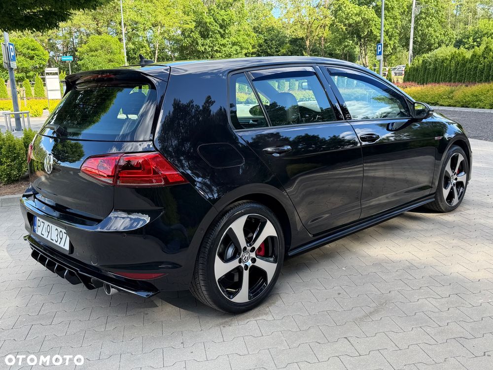 Volkswagen Golf 2.0 TSI BMT GTI Performance DSG - 5
