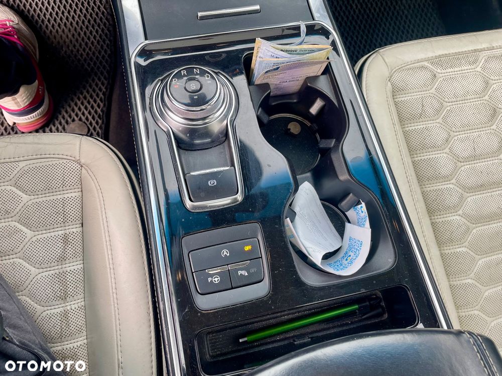 Ford Edge 2.0 EcoBlue Twin-Turbo 4WD Vignale - 10