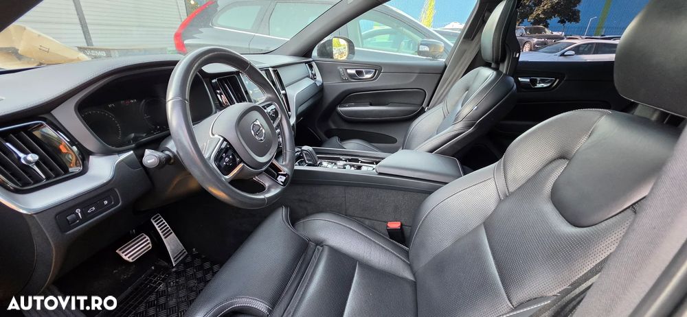 Volvo XC 60 - 4