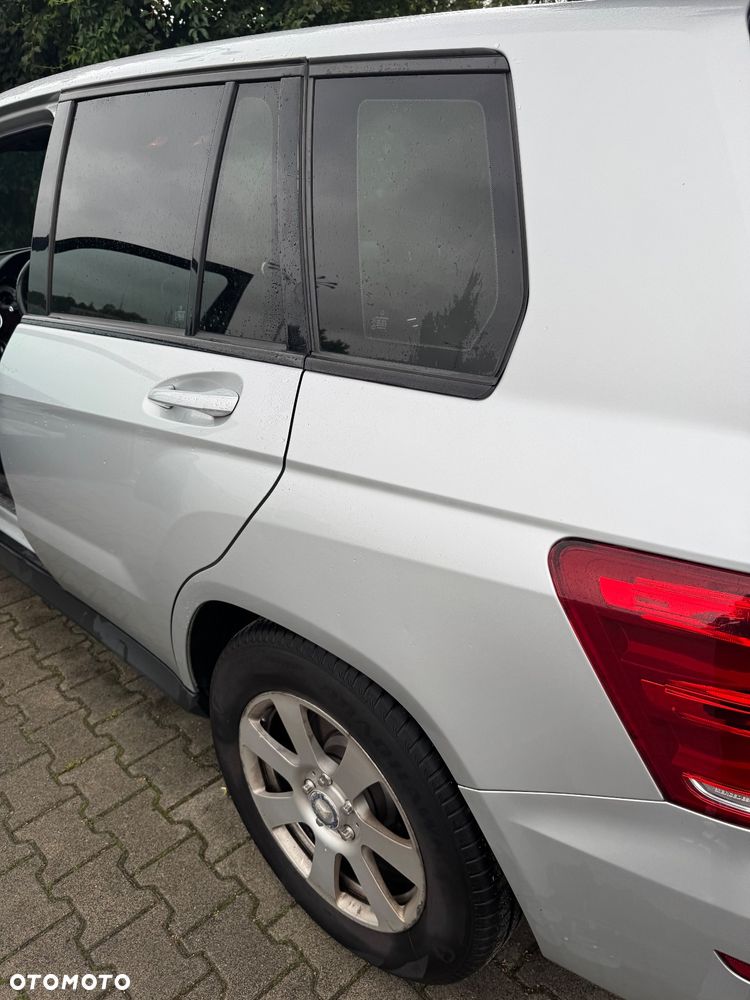 Mercedes-Benz GLK 200 CDI (BlueEFFICIENCY) - 9