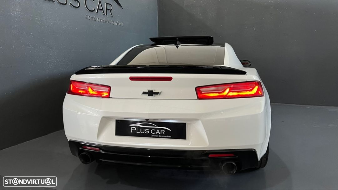 Chevrolet Camaro Coupe 2.0 Aut. - 10